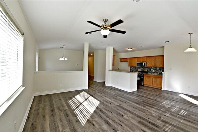 Building Photo - 3665 Spring Canyon Trail