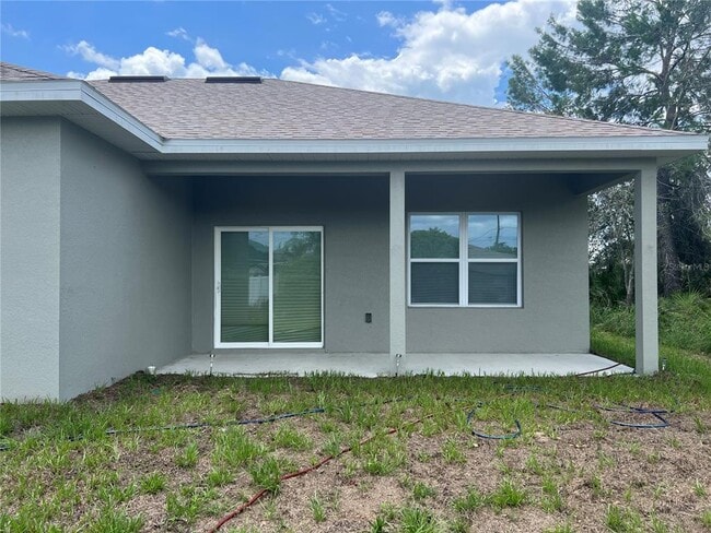 Building Photo - 409 Danube Dr