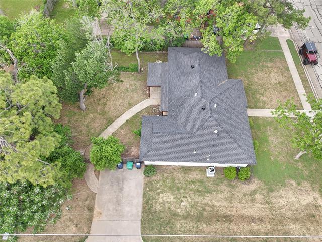 Building Photo - 2203 Glenwood Ln
