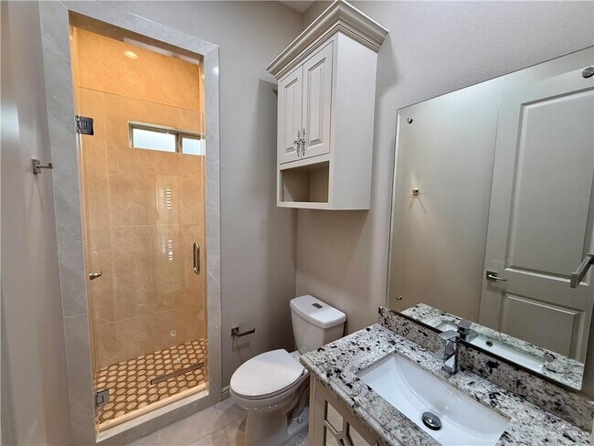 Building Photo - 17 West Dr