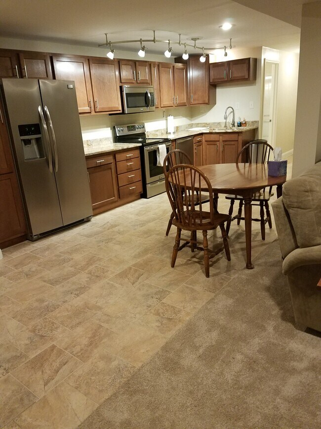 Building Photo - 89 Willow Ridge Ct