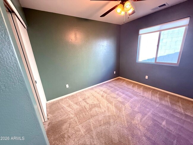 Building Photo - 1884 W Expressman St