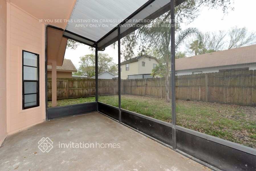 Building Photo - 5422 Friarsway Dr