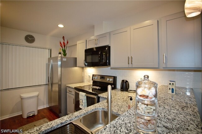 Building Photo - 9871 Citadel Ln