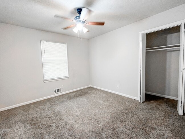Building Photo - Single Family Brick 3/2 rental in Mableton