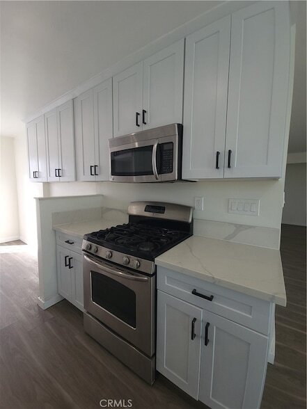 Building Photo - 13315 S Avalon Blvd