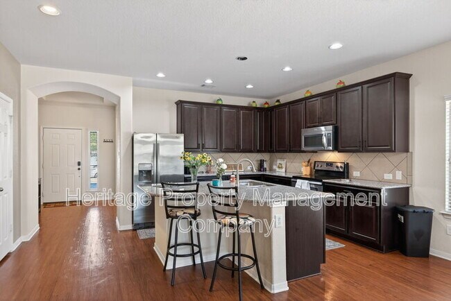 Building Photo - 147 Brook View