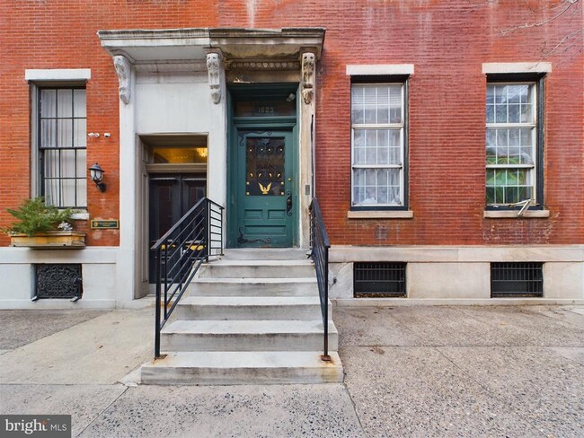 Building Photo - 1623 Spruce St