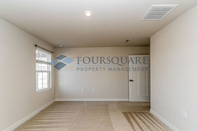 Building Photo - Ranch Home | Open Floor Plan | Attached Garage| Office