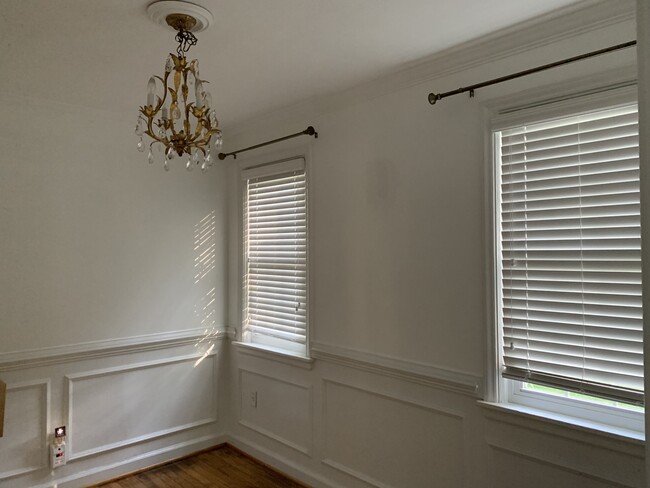 dining room - 4817 Park Ave