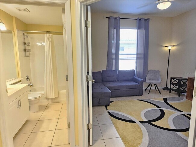 Building Photo - 175 Braemar Ave