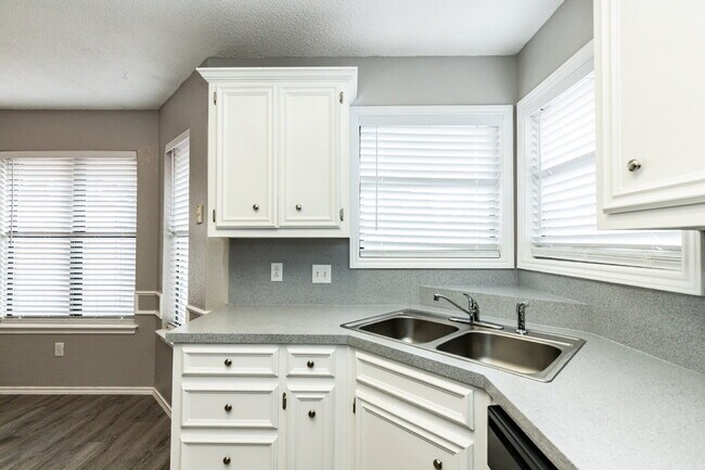 Building Photo - Stylish Finishes and a Spacious Backyard in South Lubbock