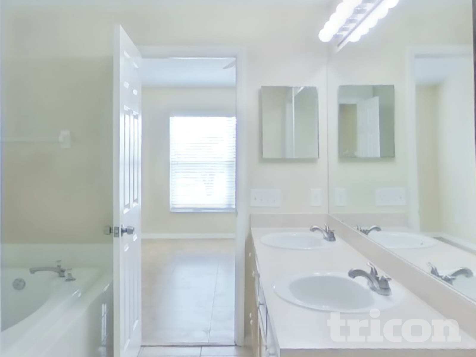 Building Photo - 10515 Walker Vista Dr