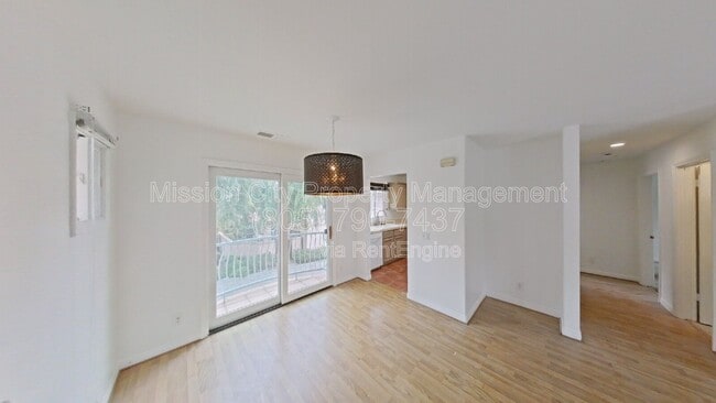 Building Photo - 220 Meigs Rd