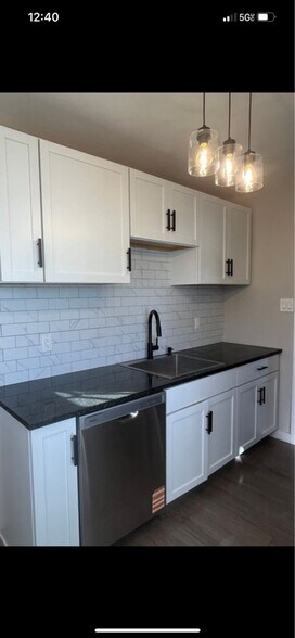 Building Photo - 1609 Marlboro Ln