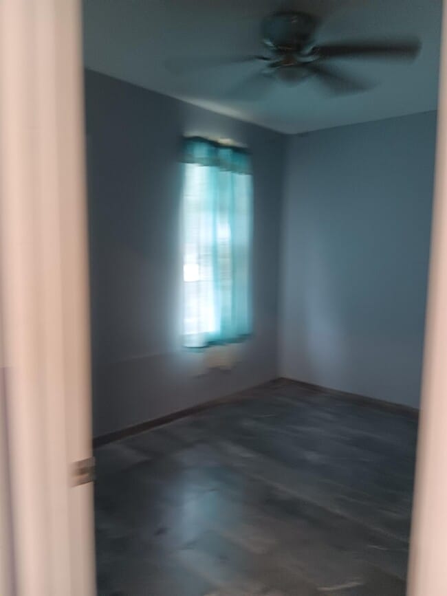 Building Photo - 2321 Irlo Dr