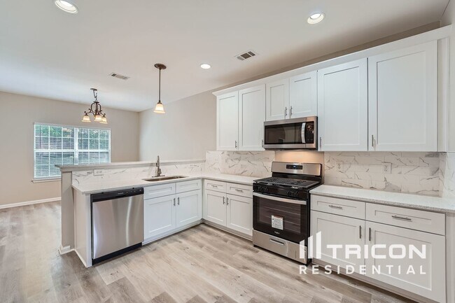 Building Photo - 4289 Defoors Farm Trail