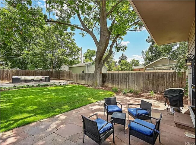 Backyard - 2644 S High St