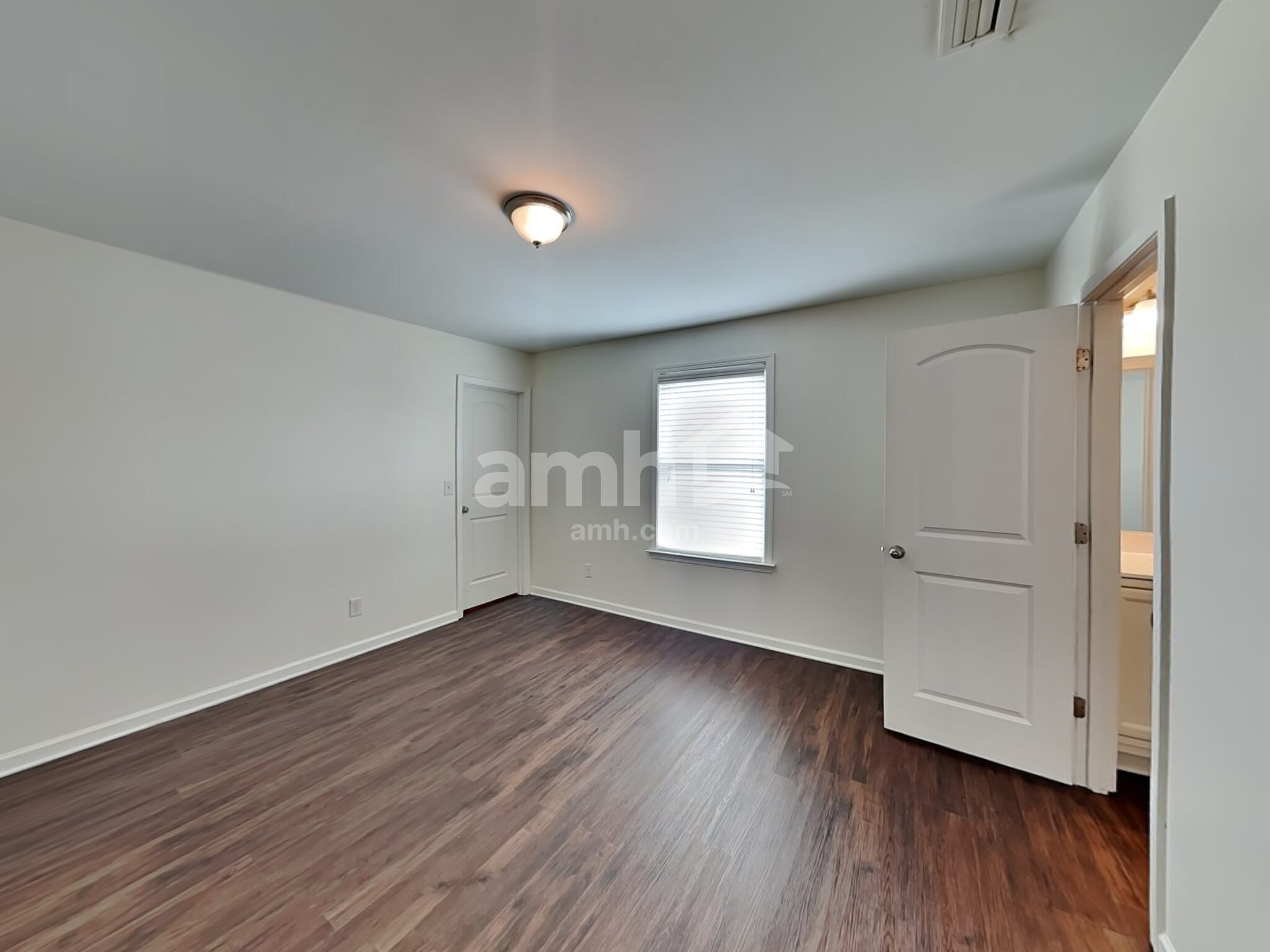 Building Photo - 12851 Clydesdale Dr