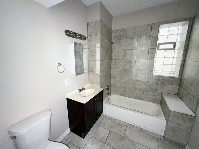 Building Photo - 3227 W Division St