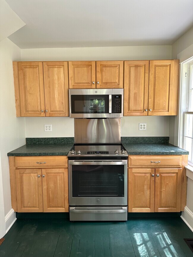 Building Photo - 4260 Old Route 22