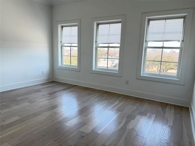 Building Photo - 14963 Magnolia St