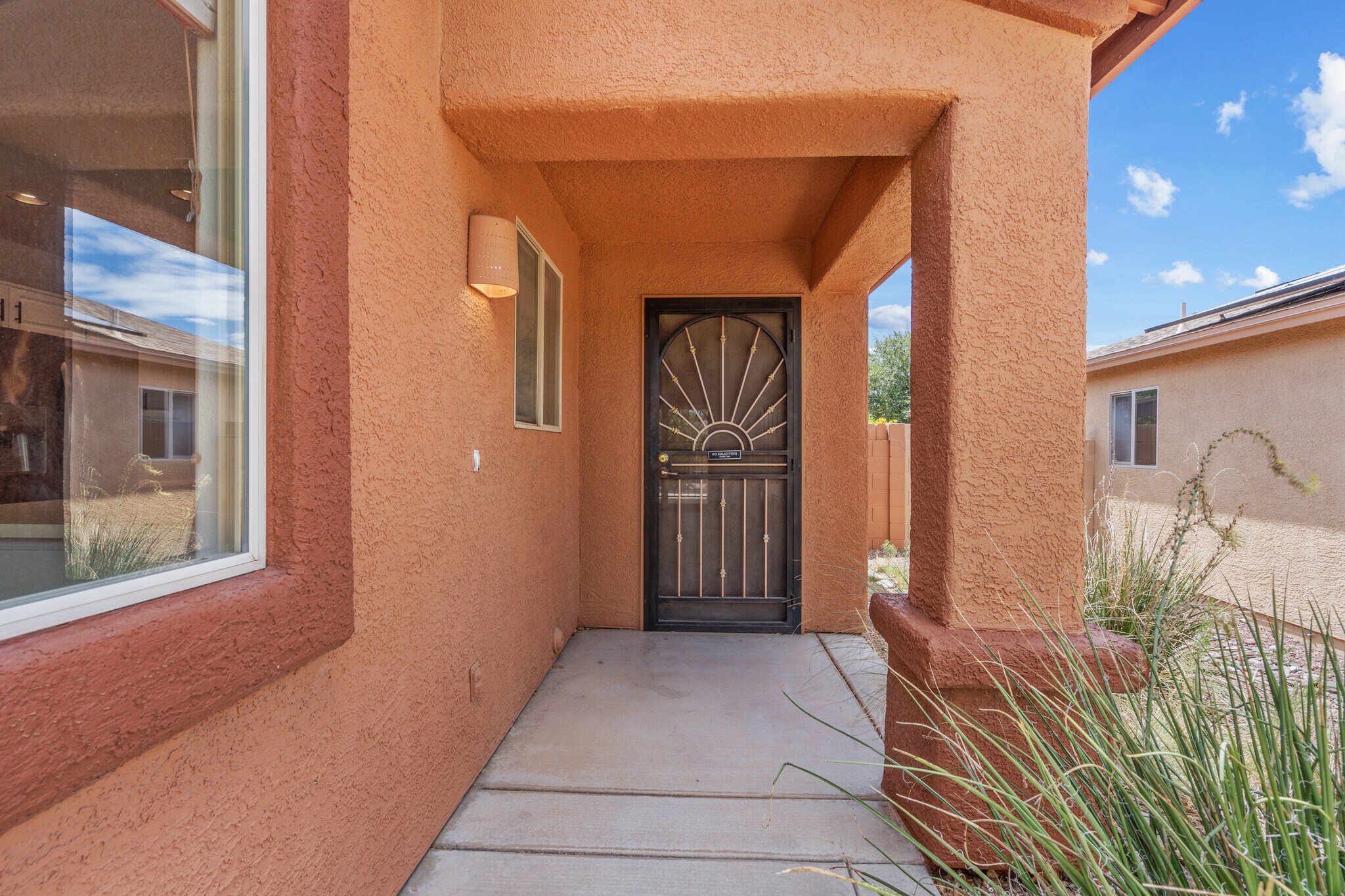 Building Photo - 8778 S Desert Valley Way