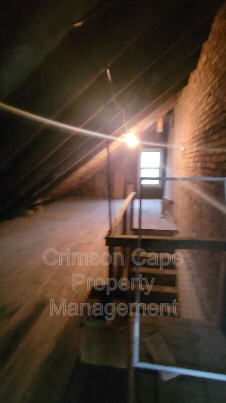 Building Photo - 459 Blackman St