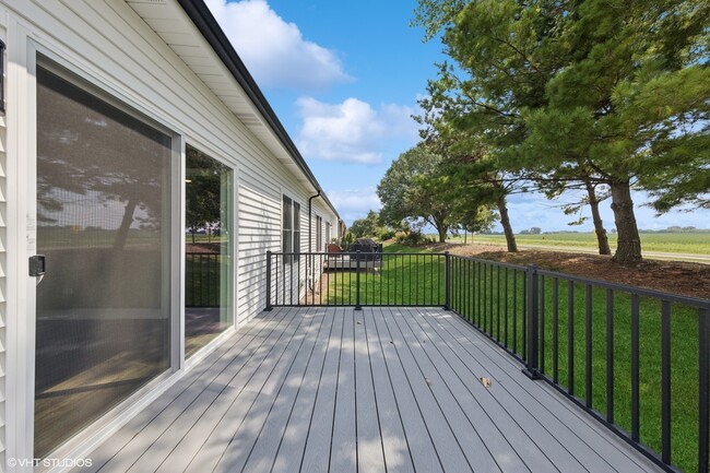 Building Photo - 534 Sudbury Cir