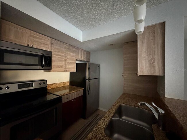 Building Photo - 5124 Conroy Rd