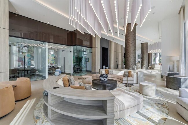 Building Photo - 275 1st Ave S