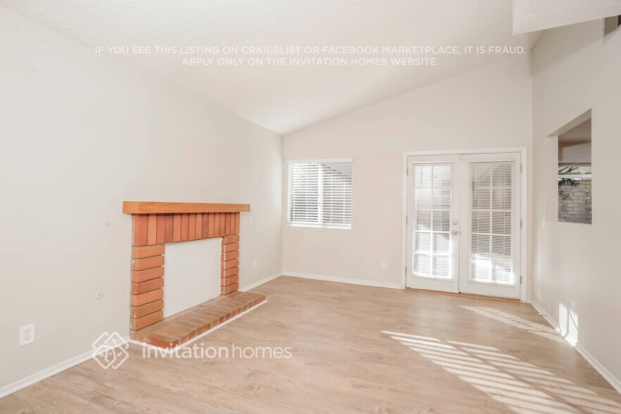 Building Photo - 2643 Tumbleweed Cir