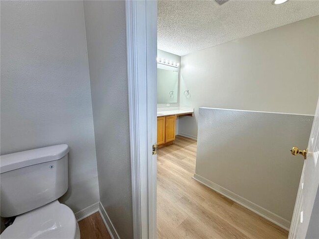 Building Photo - 12052 Villa Rd