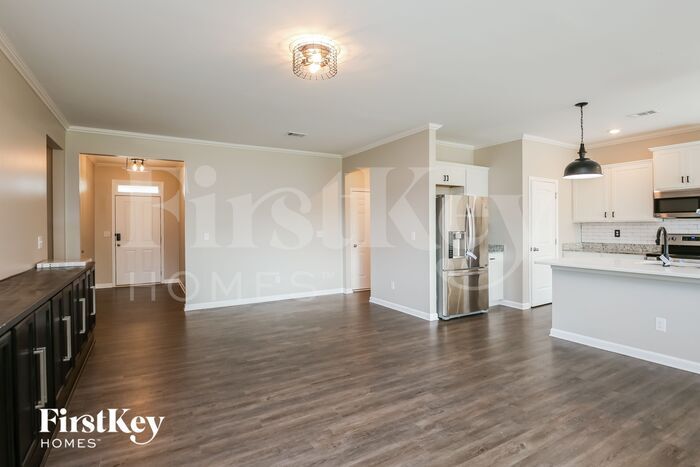 Building Photo - 113 Starbuck Parkway