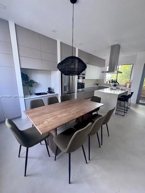 Building Photo - 3604 Day Ave