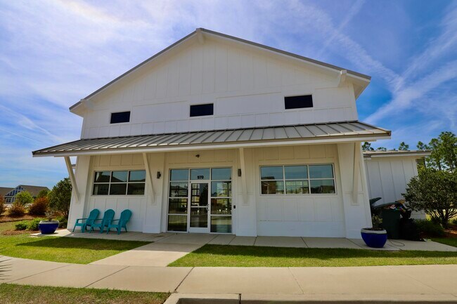 Building Photo - 1052 Ashcroft Cir