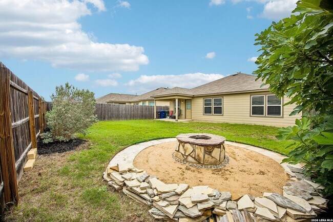 Building Photo - 10771 Francisco Way
