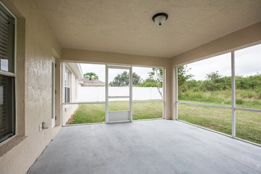 Building Photo - 6768 Highlands Creek Loop
