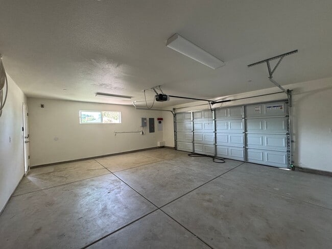 Building Photo - New Construction, All Solar, Three Bed, Th...