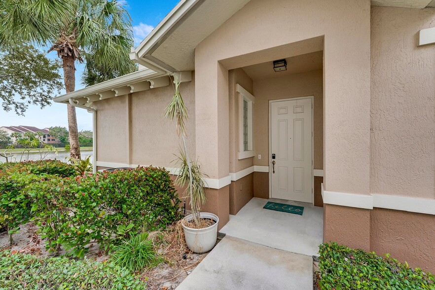 Building Photo - 881 Marina del Ray Ln