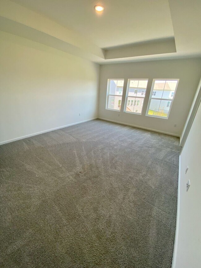 Building Photo - Brand-New Luxury Home in Howell – Move-In ...