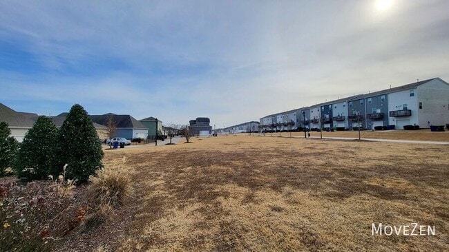 Building Photo - 6605 Truxton Ln