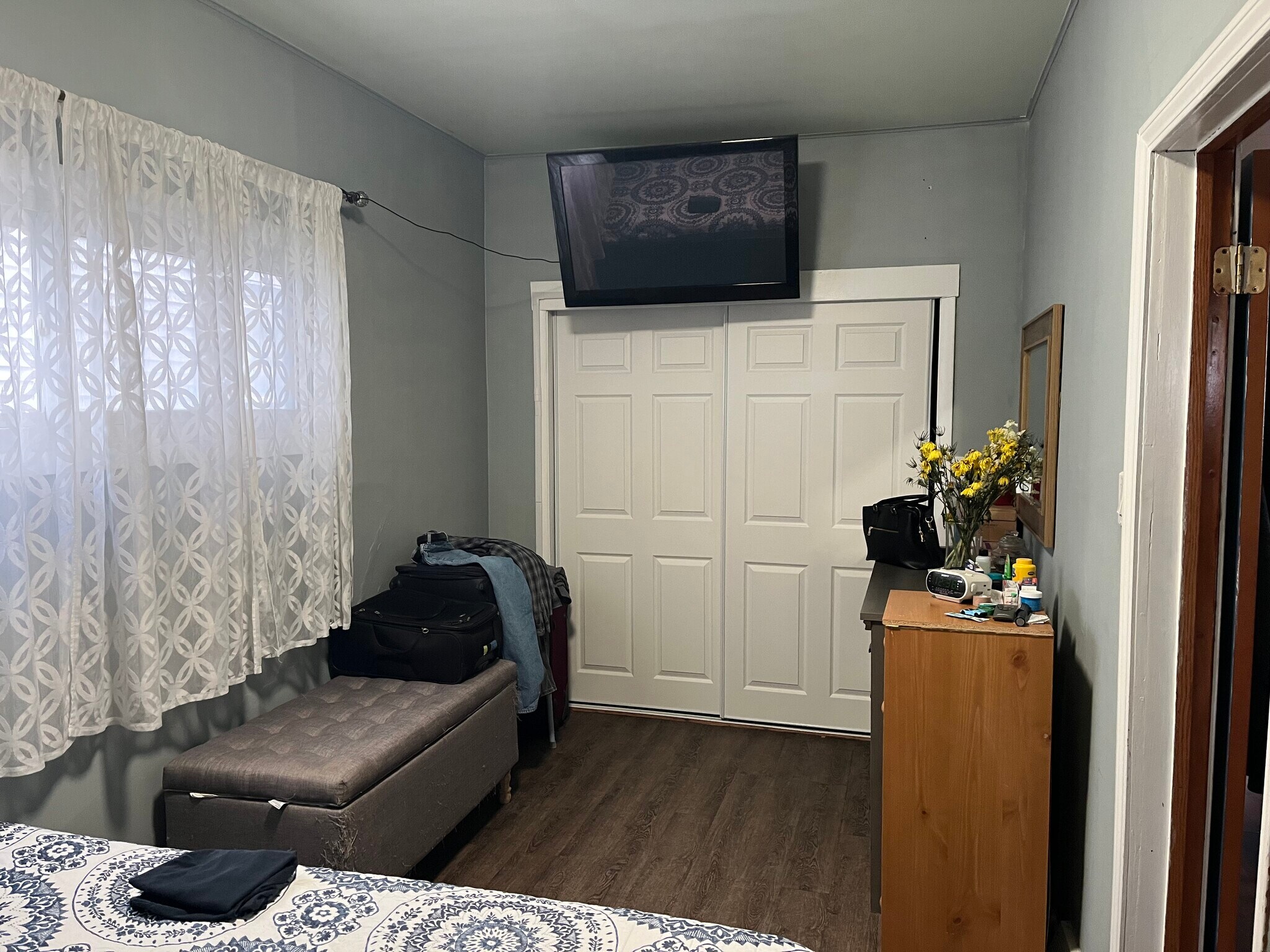 bedroom 2.1 - 3631 N Kimball Ave