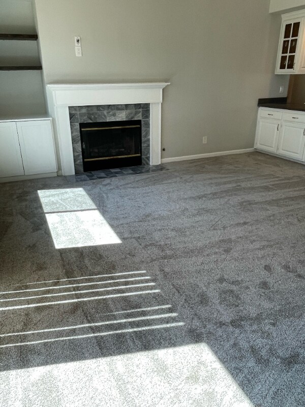 Building Photo - 2468 Del mar Ct