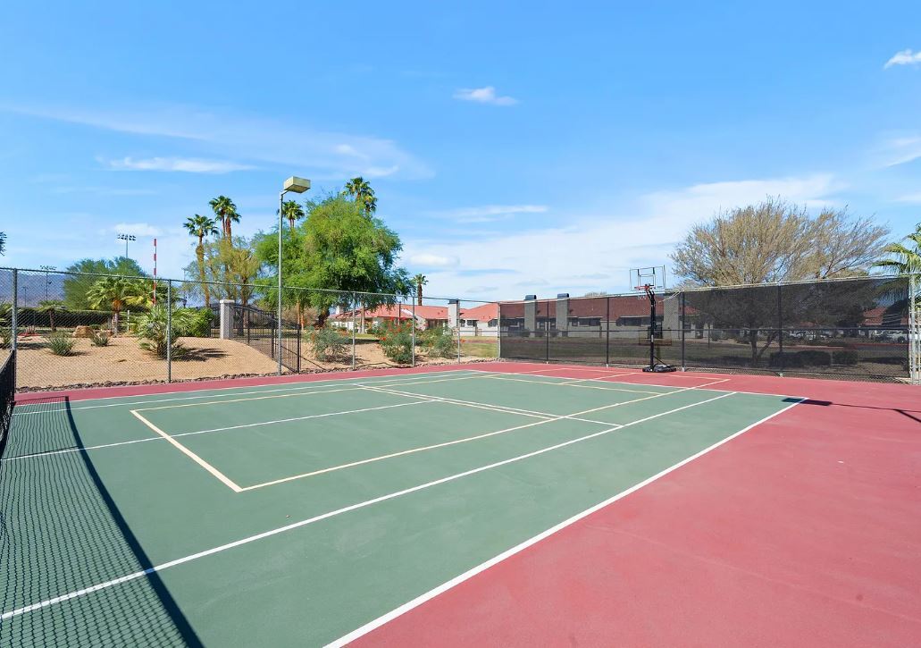 Building Photo - 43376 Cook St