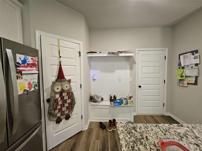 Building Photo - 4962 Zoya Ct