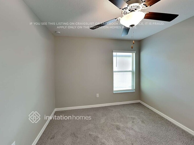 Building Photo - 1573 Blue Rose Dr