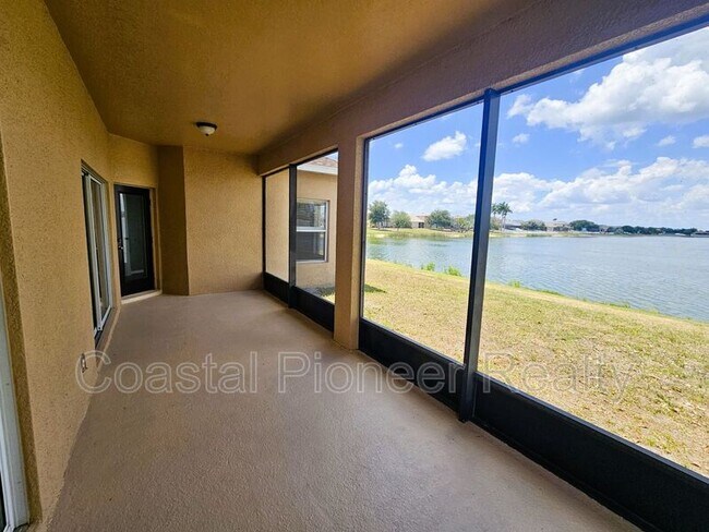 Building Photo - 1824 Mira Lago Cir