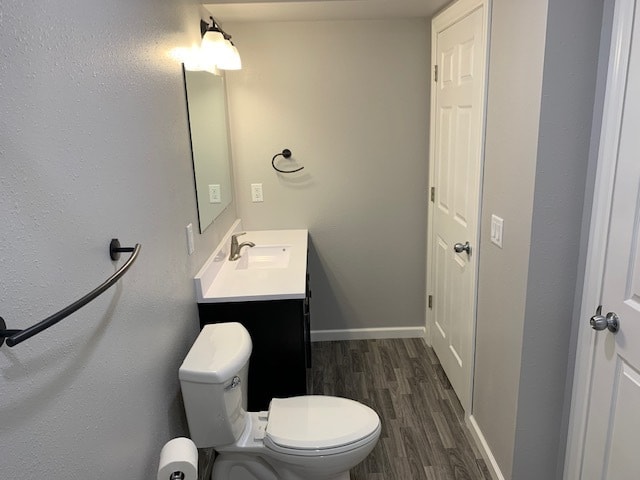 Master Bathroom Downstairs - 1522 Holley St