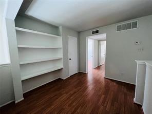 Building Photo - 2601 S Braeswood Blvd
